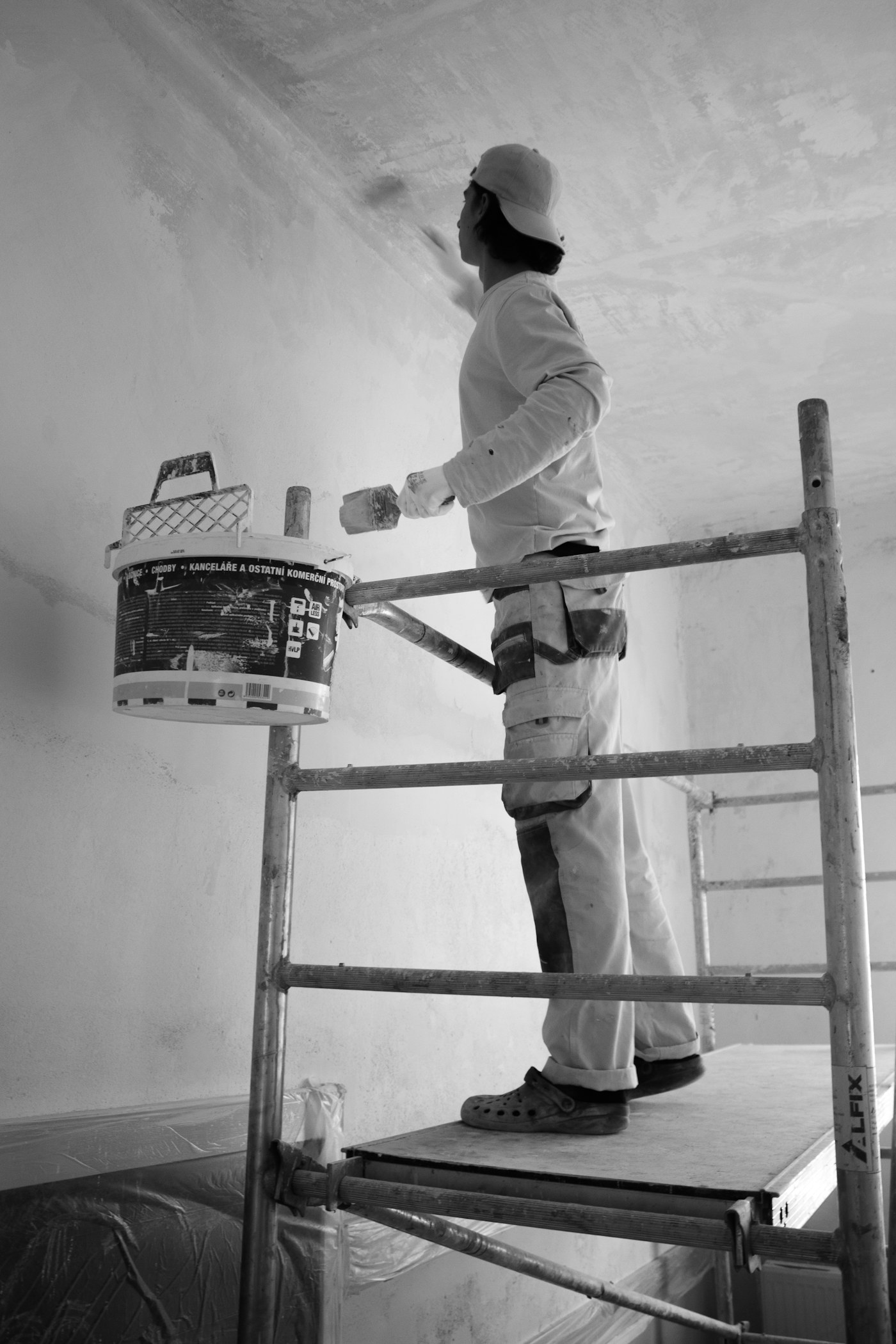 Trabajo de pintura realizado por Cuenca Construcciones.